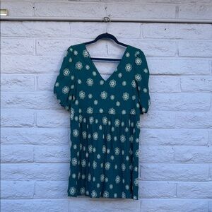 Pink Lily Teal and White Patterned Blouse